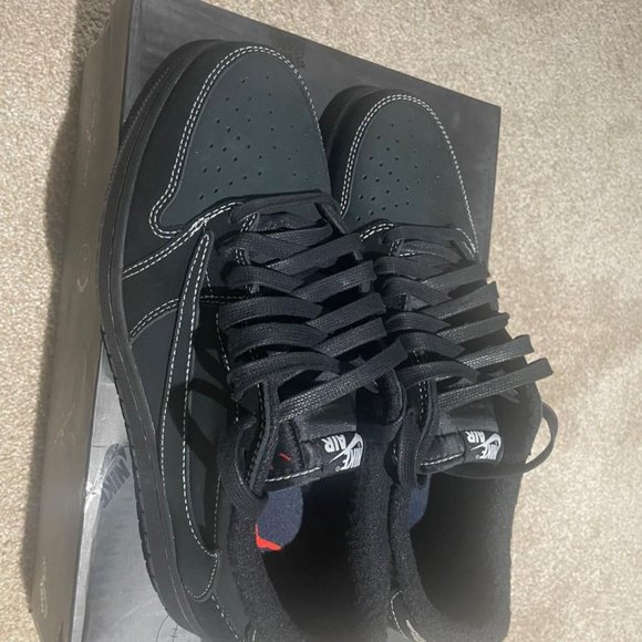 Travis Scott Men\'s Black Trainers DM7866 001 main image 5